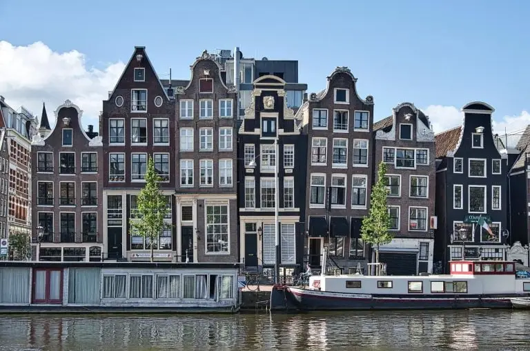 Verhuizen naar een grachtenpand: waar moet je op letten?