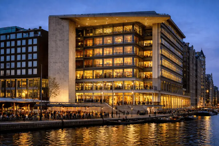 Bibliotheek Amsterdam (OBA)